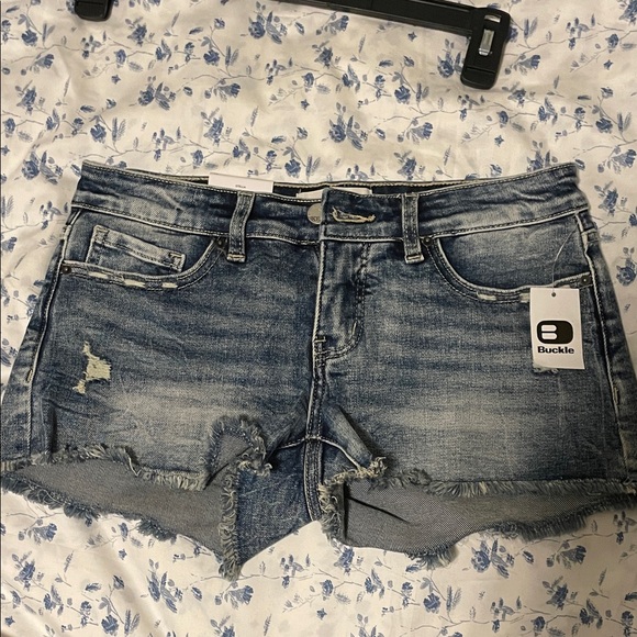 NWT women’s BKE Stella stretch low rise distressed jeans exclusive buckle $69.99 - Picture 6 of 12